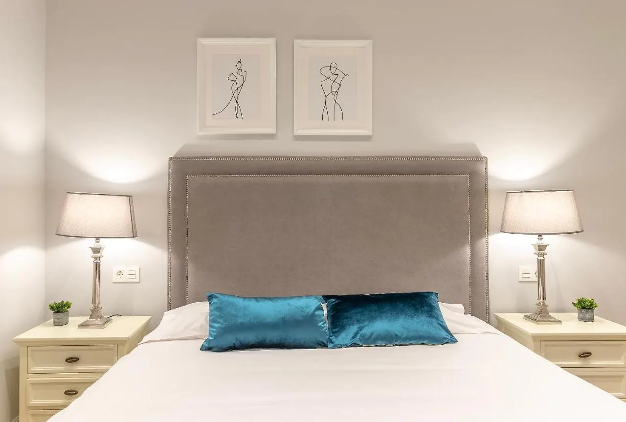 Amplio Y Elegante En Casco Viejo Con Parking Appartement Bilbao